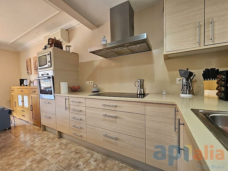 DUPLEX AMB TERRASSA A SANT FELIU DE GUÍXOLS