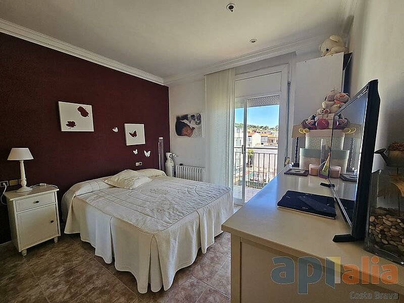 DUPLEX AMB TERRASSA A SANT FELIU DE GUÍXOLS