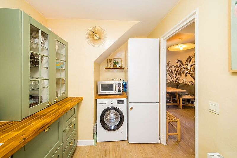 Charming townhouse in the heart of Platja d Aro, just 2 minutes from the beach