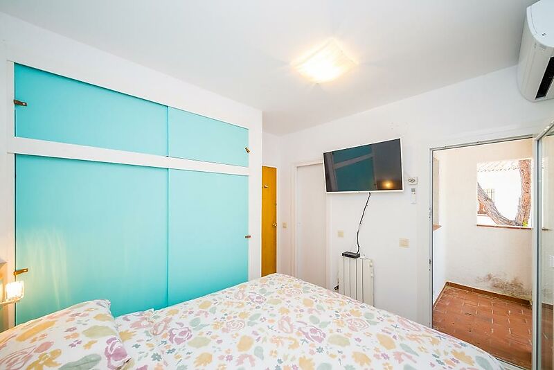 Charming townhouse in the heart of Platja d Aro, just 2 minutes from the beach