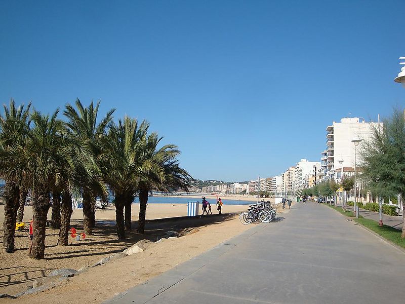 Terreny a Calonge, per construir casa unifamiliar amb vista a la mar i muntanya